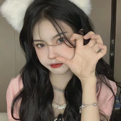 索女罗拉